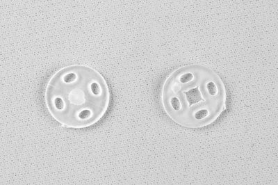 Кнопки пришивные пластиковые 10 мм, блистер 24шт, цв.-прозрачные - купить в Белгороде. Цена: 48.41 руб.